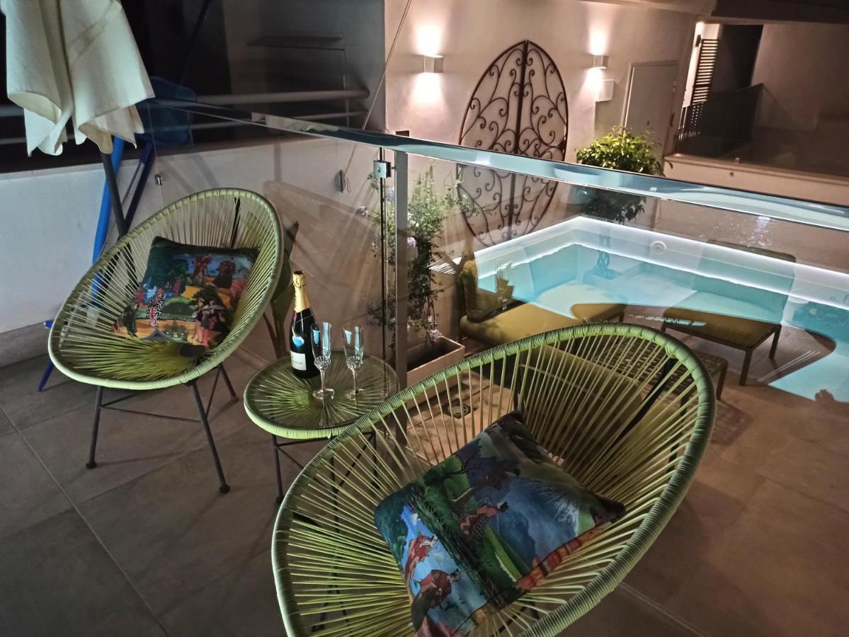 Luxury Penthouse With Private Pool Setas Monument Apartman Sevilla Kültér fotó